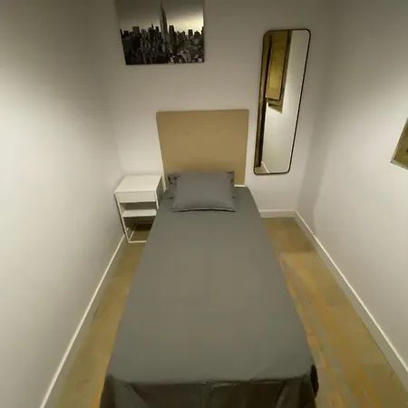 Apartment Spacious Modern In The Vibrant El Raval