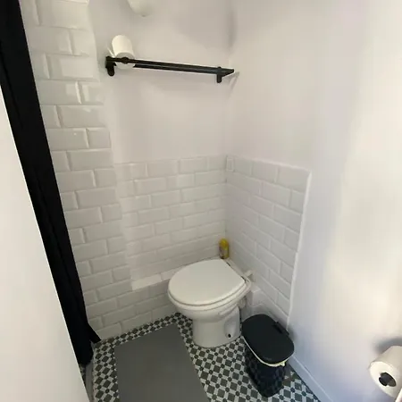 Spacious Modern In The Vibrant El Raval Barcelona